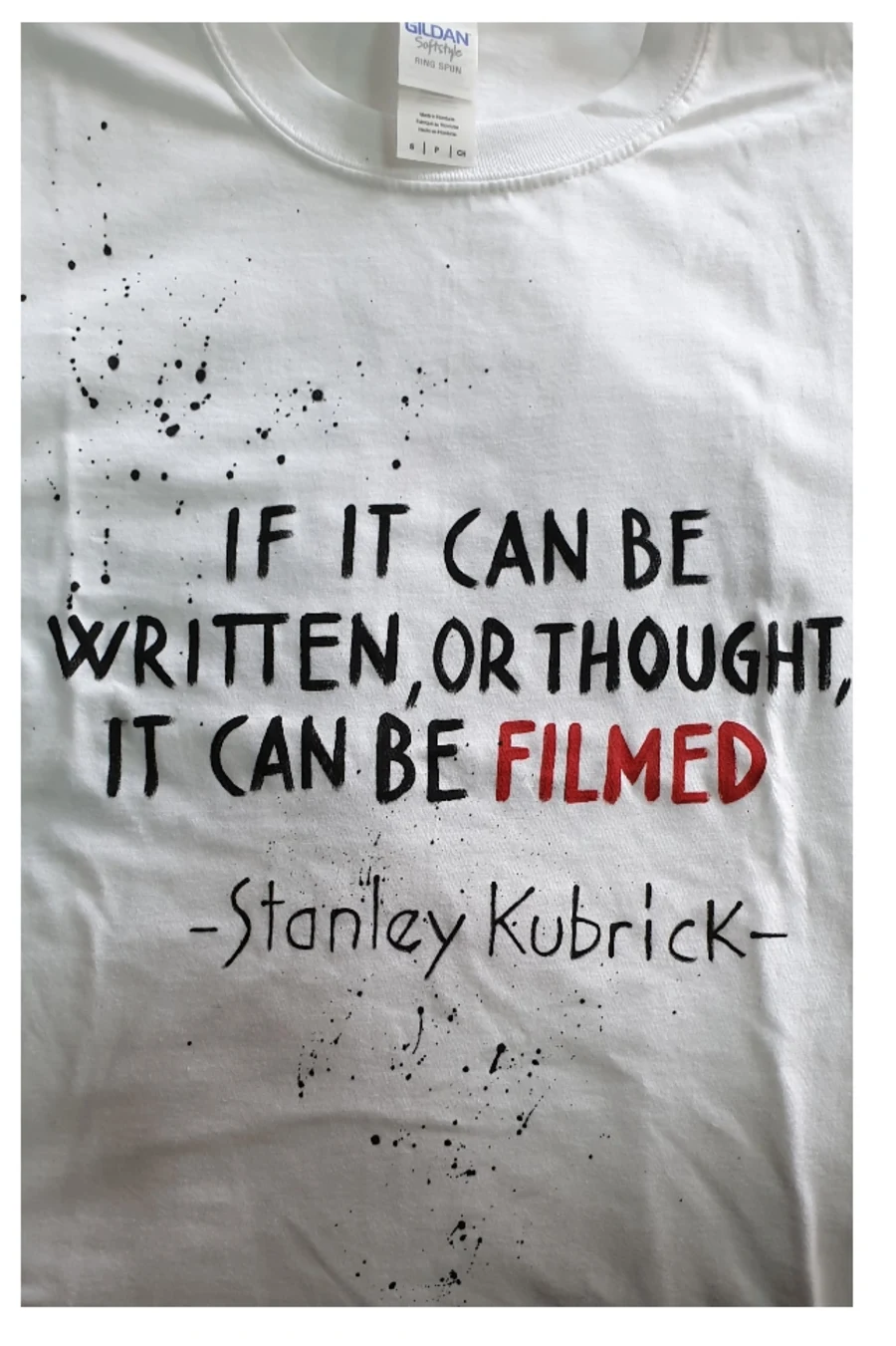 Serigrafie tricou alb citat Stanley Kubrick — serigrafie artă tipografie