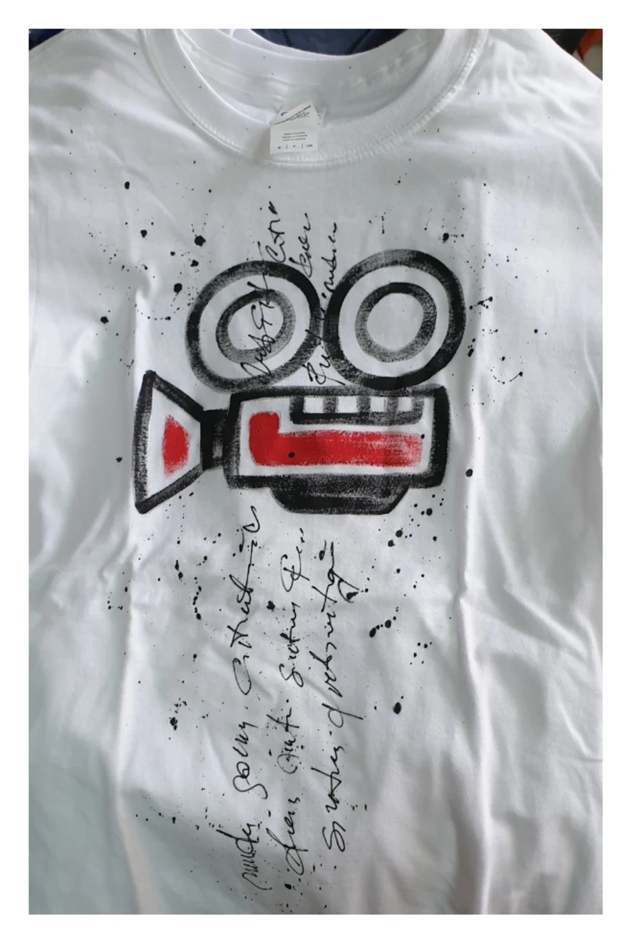 Serigrafie tricou alb imprimare fotografie film — serigrafie high detail